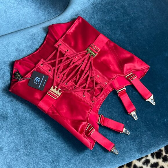 NWT RARE Honey Birdette Chastity Passion Red Satin Corset sz XL 🌹 - Picture 2 of 8
